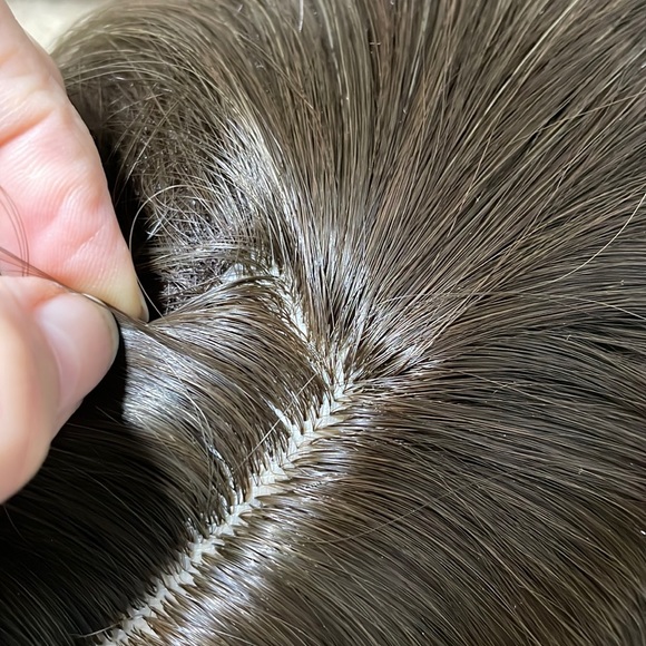 NWT 12” brown wig caramel golden highlights center part medium brunette DP - Picture 12 of 16